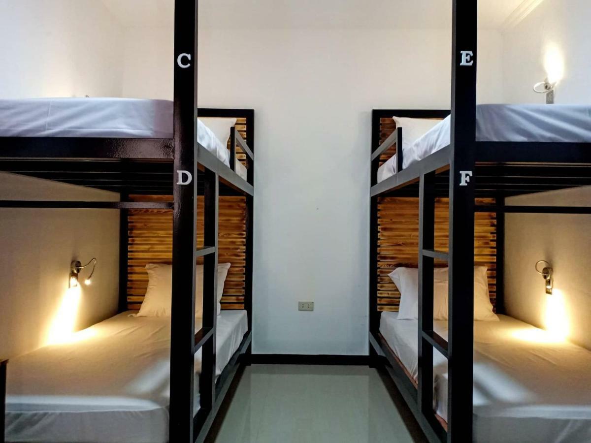Bakawan Hostel Coron Exteriér fotografie